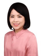 Dr Julia Tan