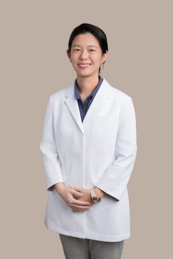 Physician Guo Jie Ying